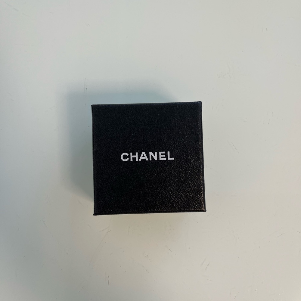 Authentic CHANEL Earring Box